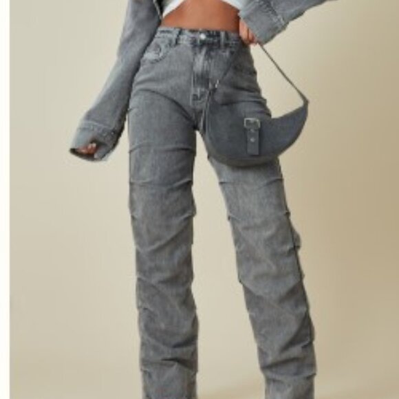 NWT - PLT Washed Grey Ruched Straight Leg Denim Jeans - Size 4 - Picture 1 of 4
